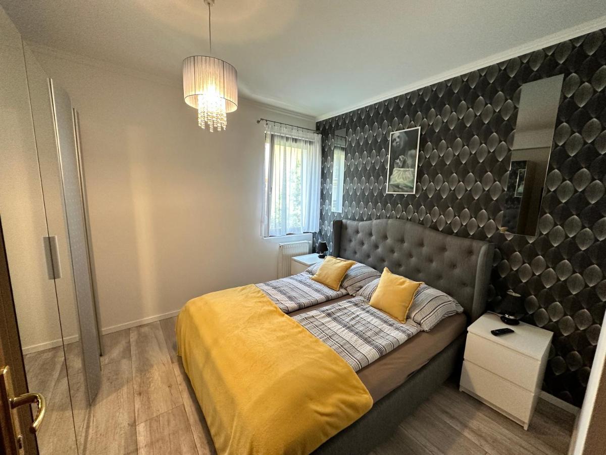 Dorina Wellness Lägenhet Siófok Exteriör bild