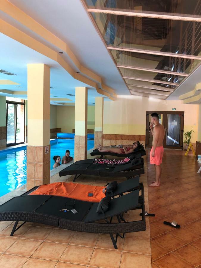 Dorina Wellness Lägenhet Siófok Exteriör bild